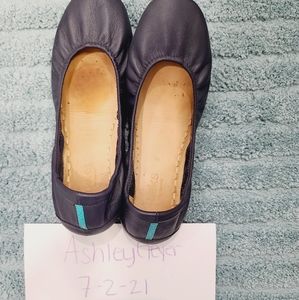 Size 8 Navy Tieks